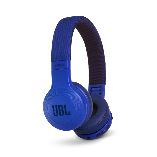 JBL E45BT - Blue - Wireless on-ear headphones - Detailshot 2
