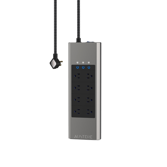 Austere VII Series Power 8-Outlet with Omniport USB+PD - Black - Austere VII series 8-outlet aDesign power with Omniport USB+PD - Hero