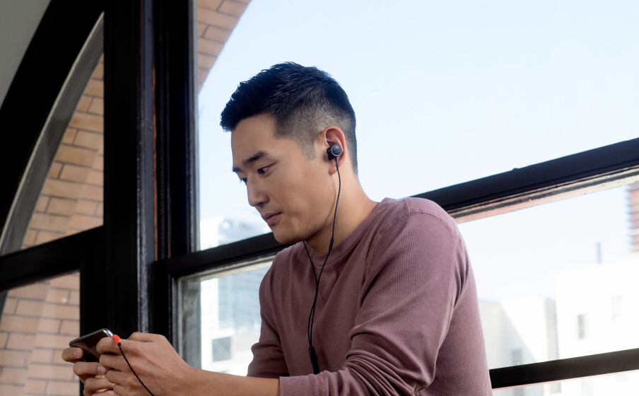jbl quantum 50 earbuds