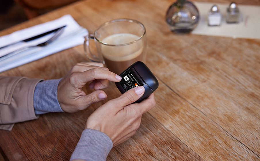 Smart Charging Case&trade; for seamless experience