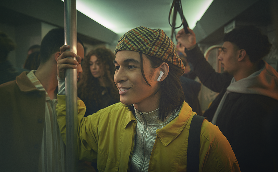 6 mics for perfect calls and customized call experience