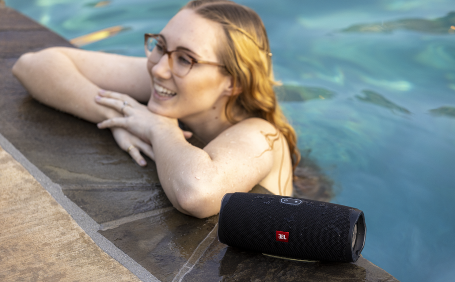 Jbl charge 4 discount 3.5 mm