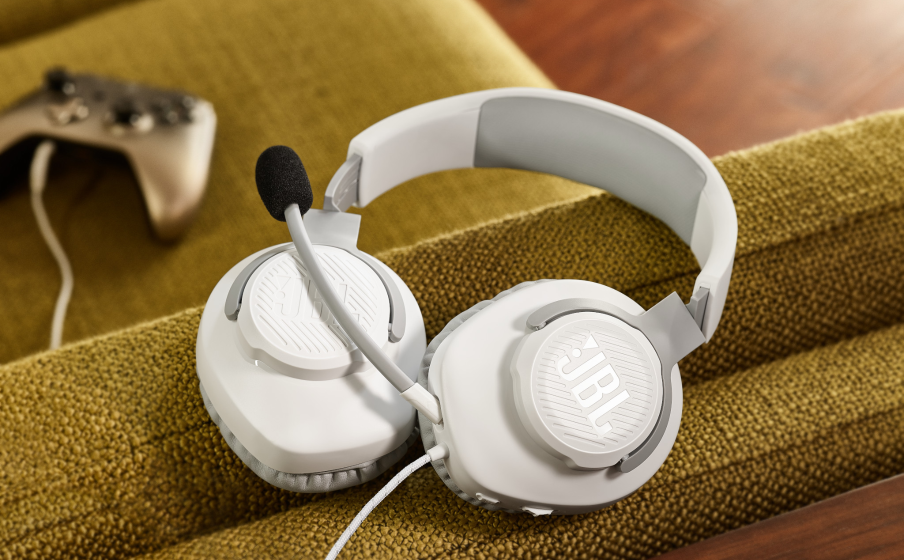 jbl headphones quantum 100